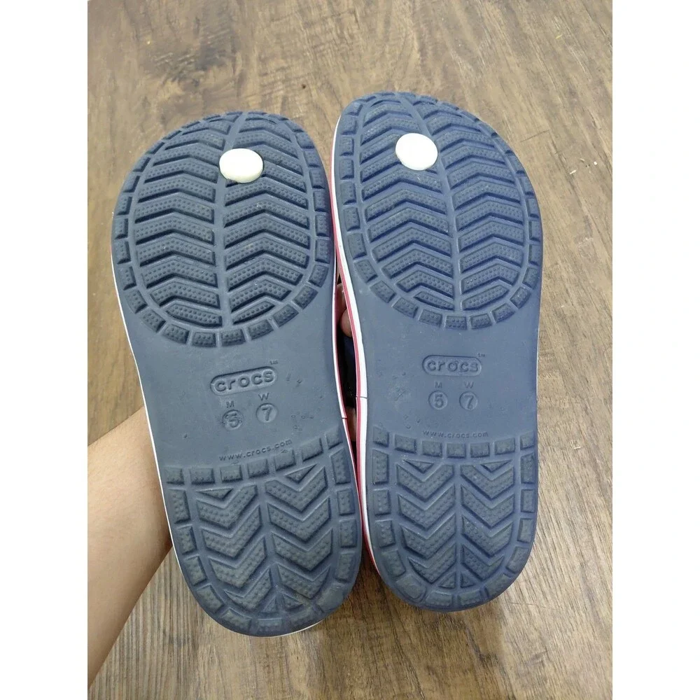 Crocs Bayaband Flip Flops Men Size 5 Women Size 7 Unisex Comfort Shoes